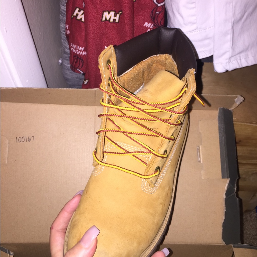 Timberlands - Picture 2 of 3